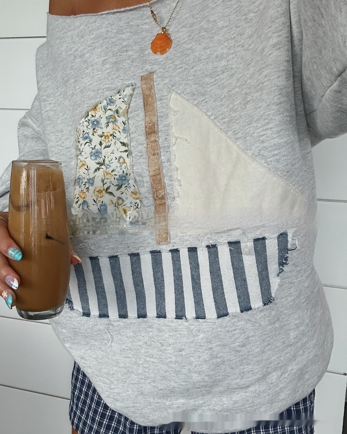 Women's Patch Off-shoulder Two-way Pullover Sweater