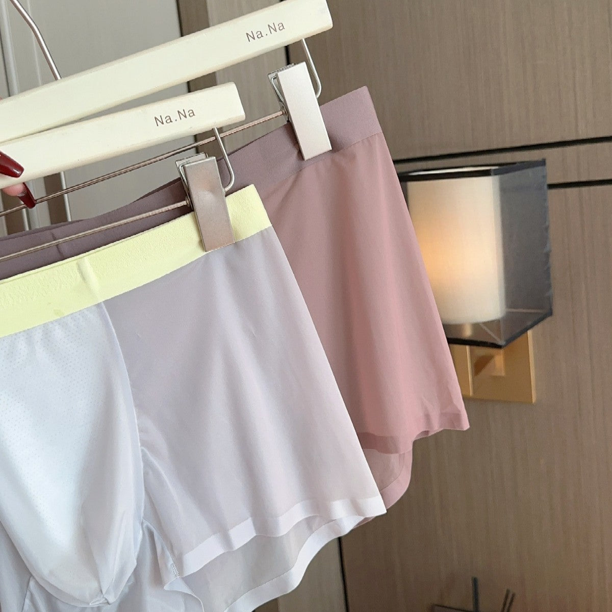 Ultra-thin Nude Color Feel Cool Honeycomb Crotch Antibacterial Seamless Men's Boxers