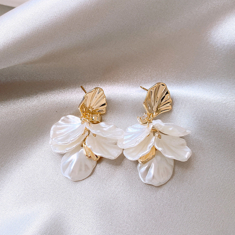 Fashion All-matching Elegant Flower Stud Earrings
