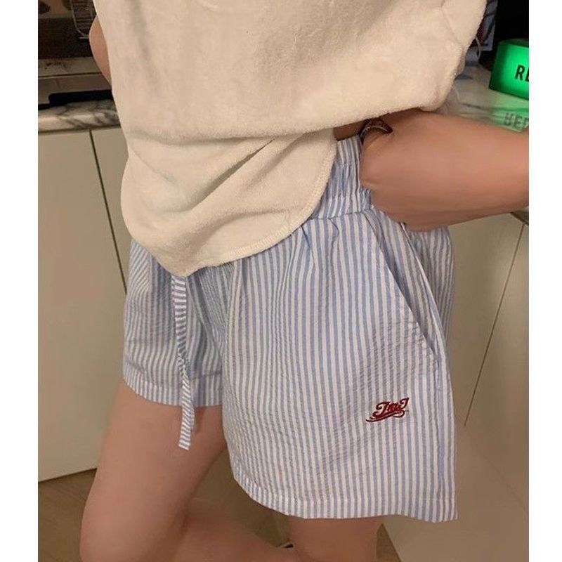 Blue Color With Pinky White Flowers Vertical Striped Hot Pants Women's Wide Leg Shorts