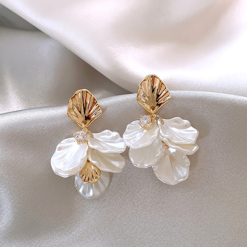Fashion All-matching Elegant Flower Stud Earrings