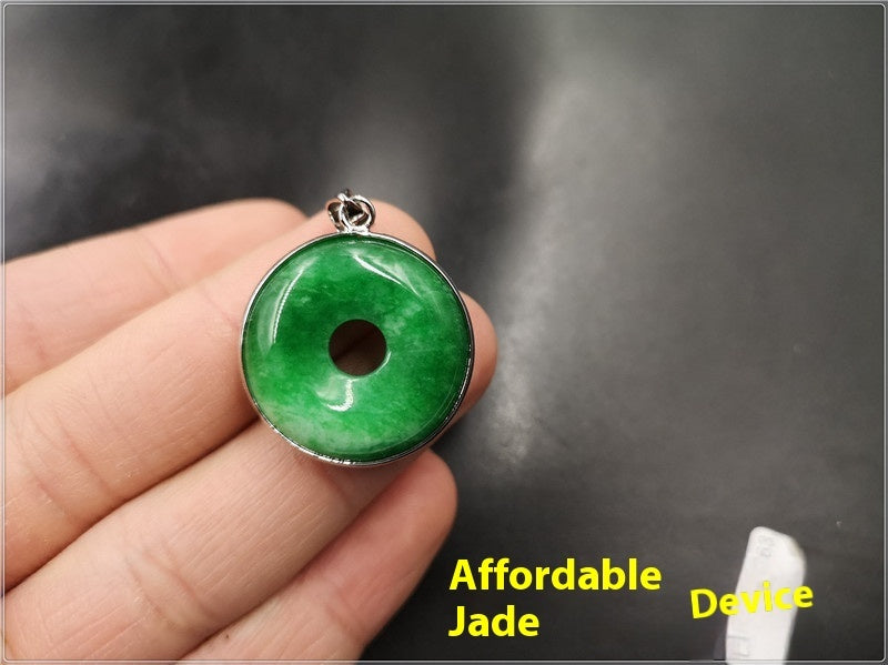 Green Jade Water Drop Pendant