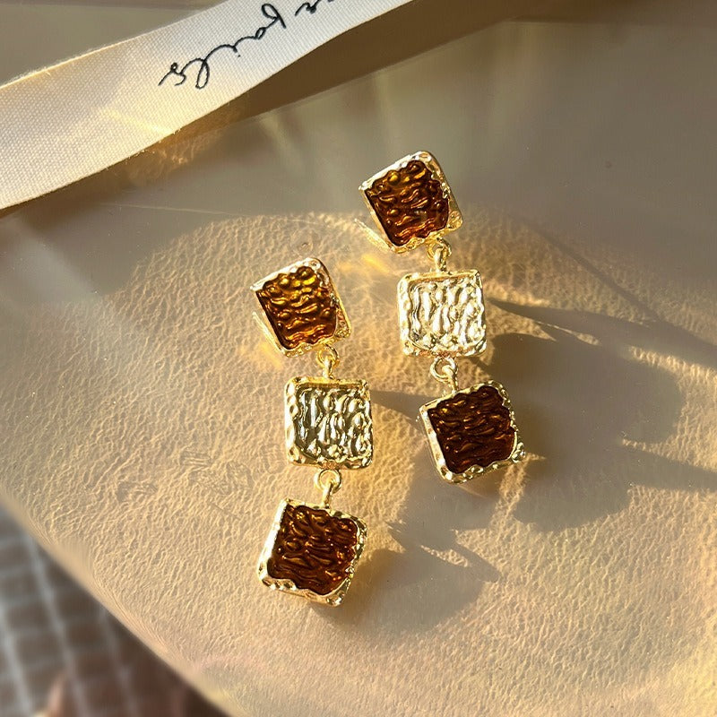 Caramel Baroque Vintage Square Elegant Earrings