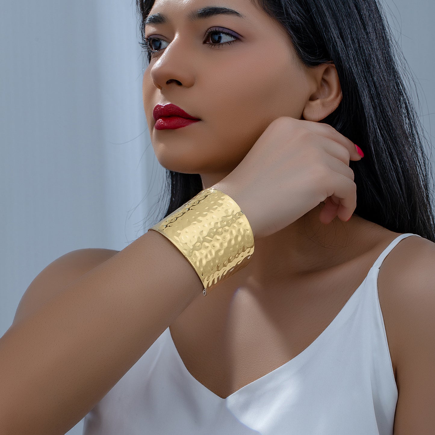 Women's Wide Exaggerated High-grade Gold Adjustable Bracelet