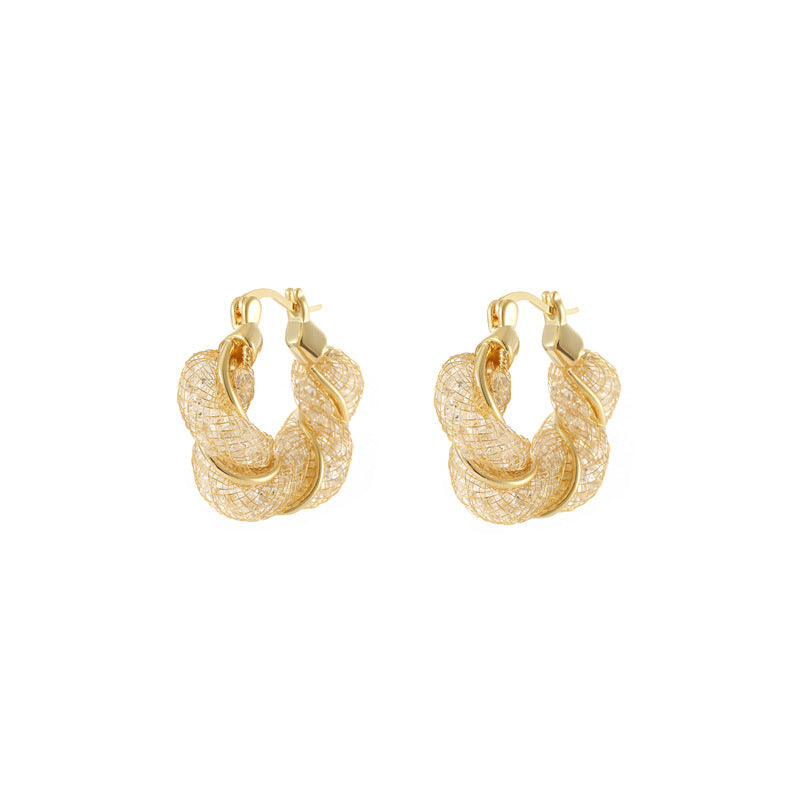 Elegant Lines Fashion Hollow Twisted Ear Clip