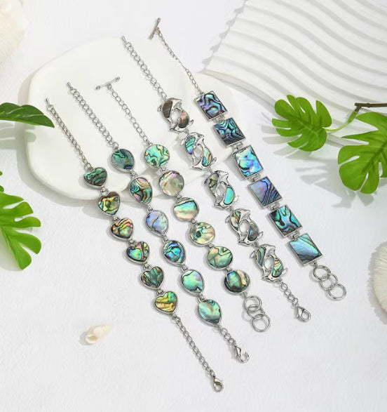 Teardrop-shaped Abalone And Shellfish Bracelet